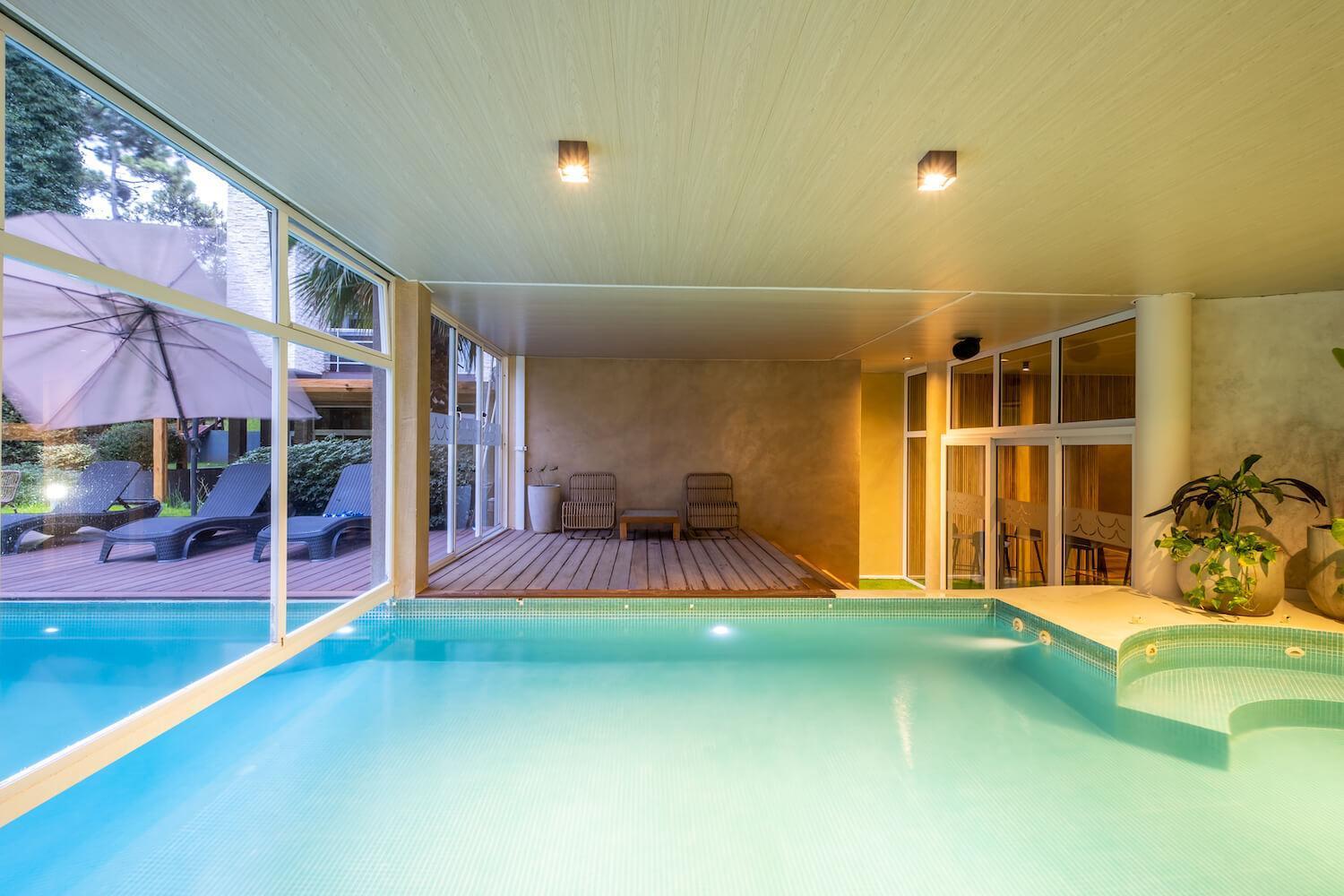 Suite House Carilo Exterior photo